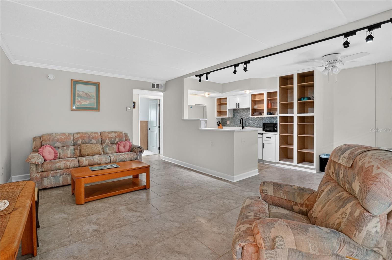 BOCA SHORES CONDO - Residential Lease