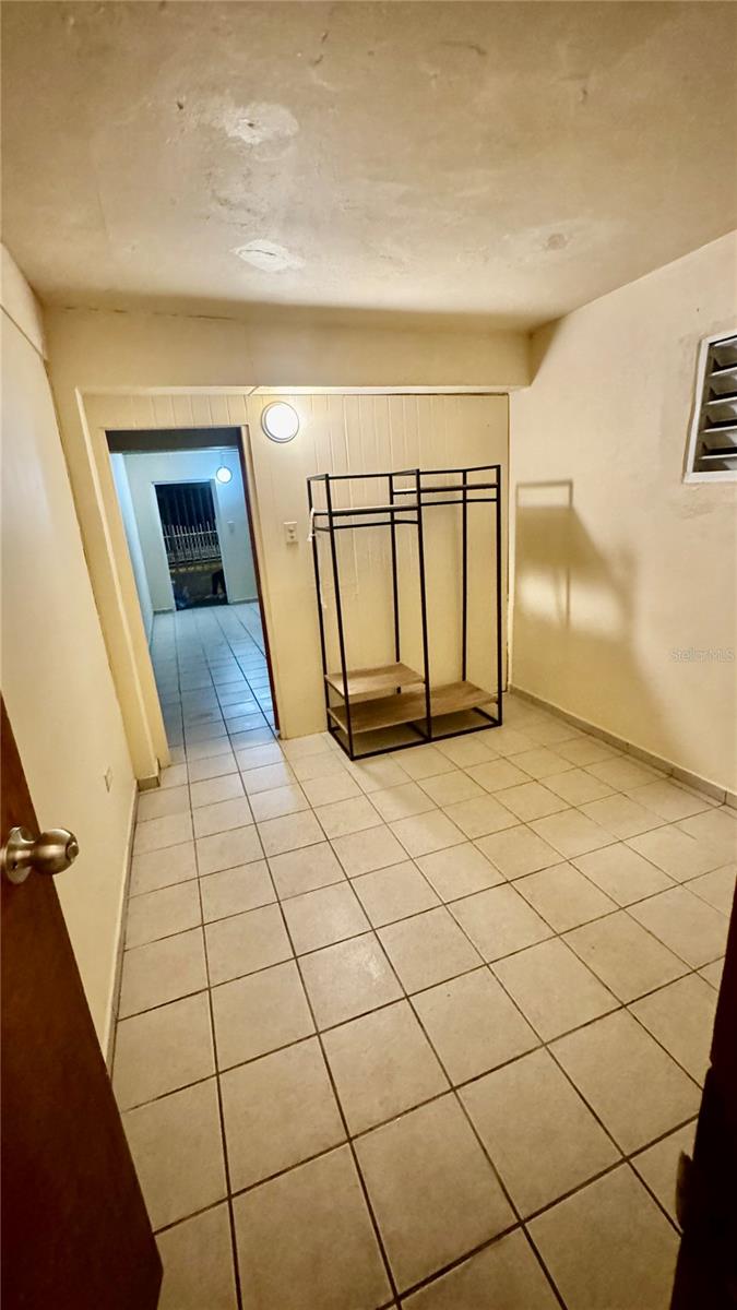 RESI - Residential Lease