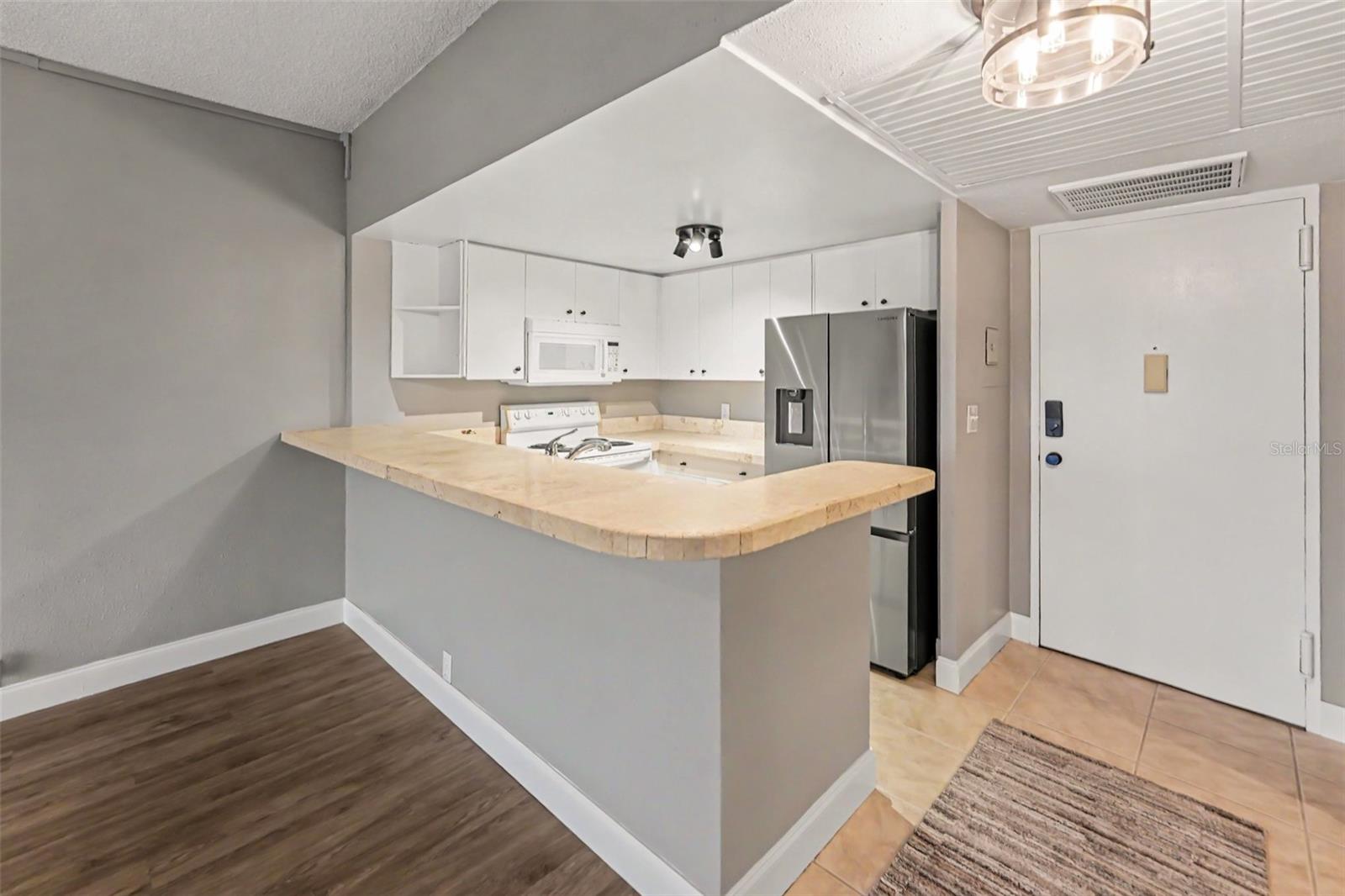 REGATTA BEACH CLUB CONDO - Residential