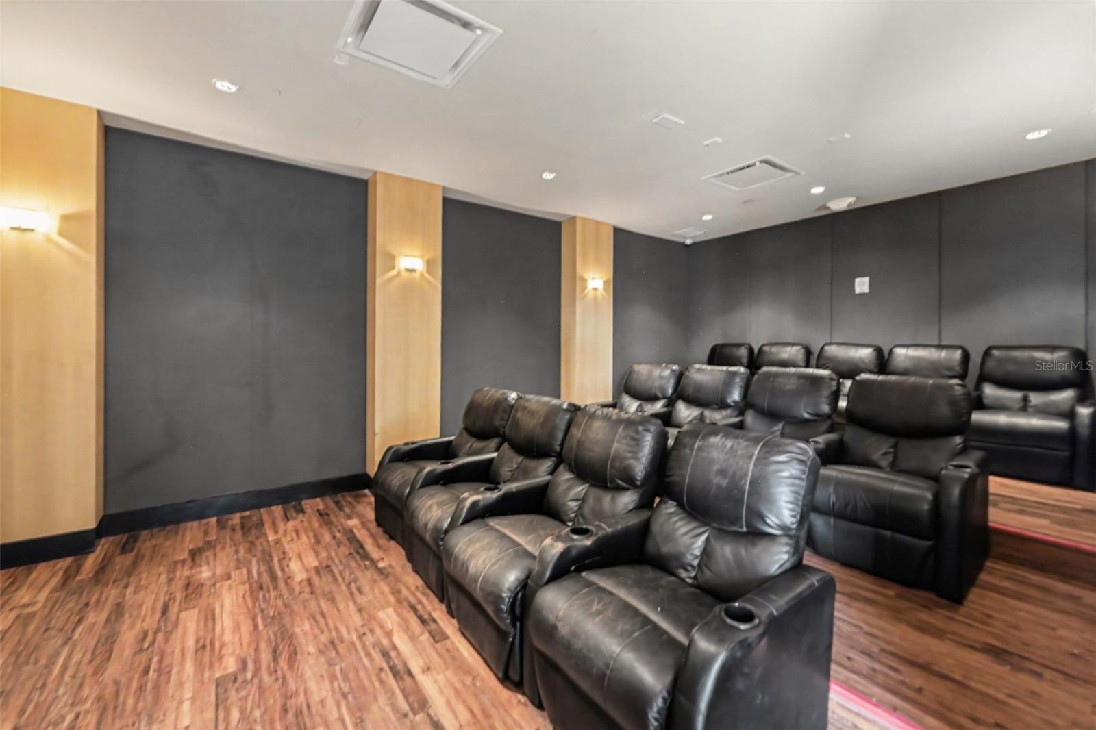 REGATTA BEACH CLUB CONDO - Residential