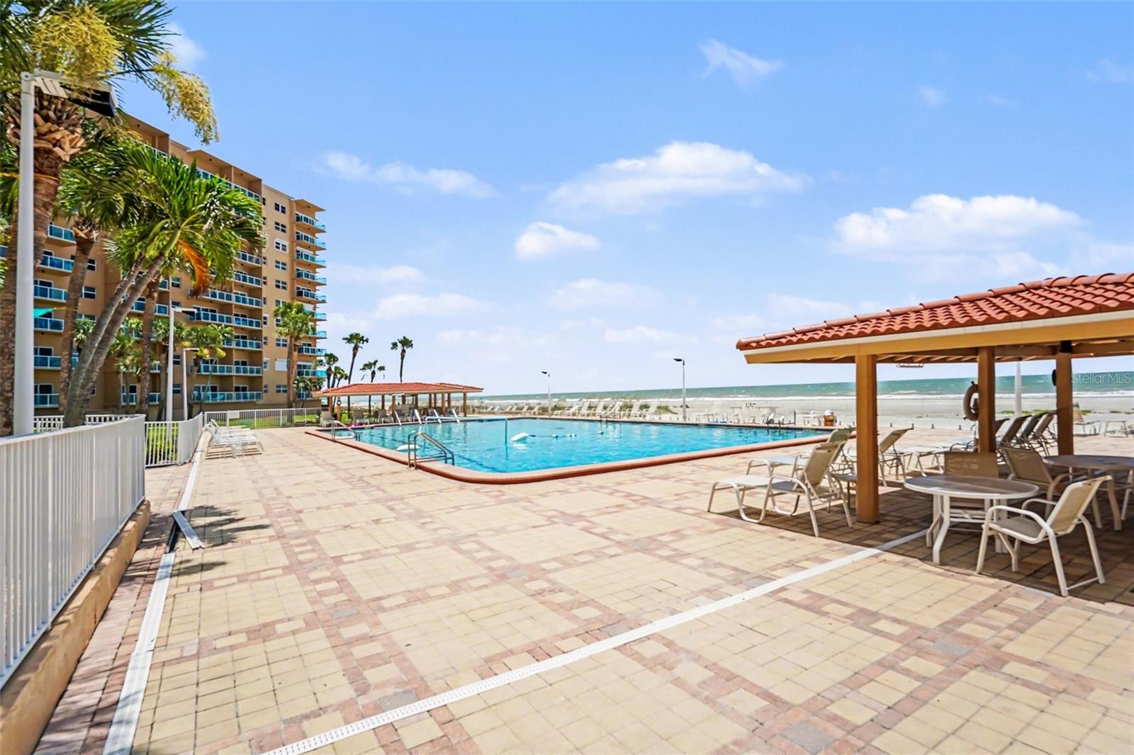 REGATTA BEACH CLUB CONDO - Residential