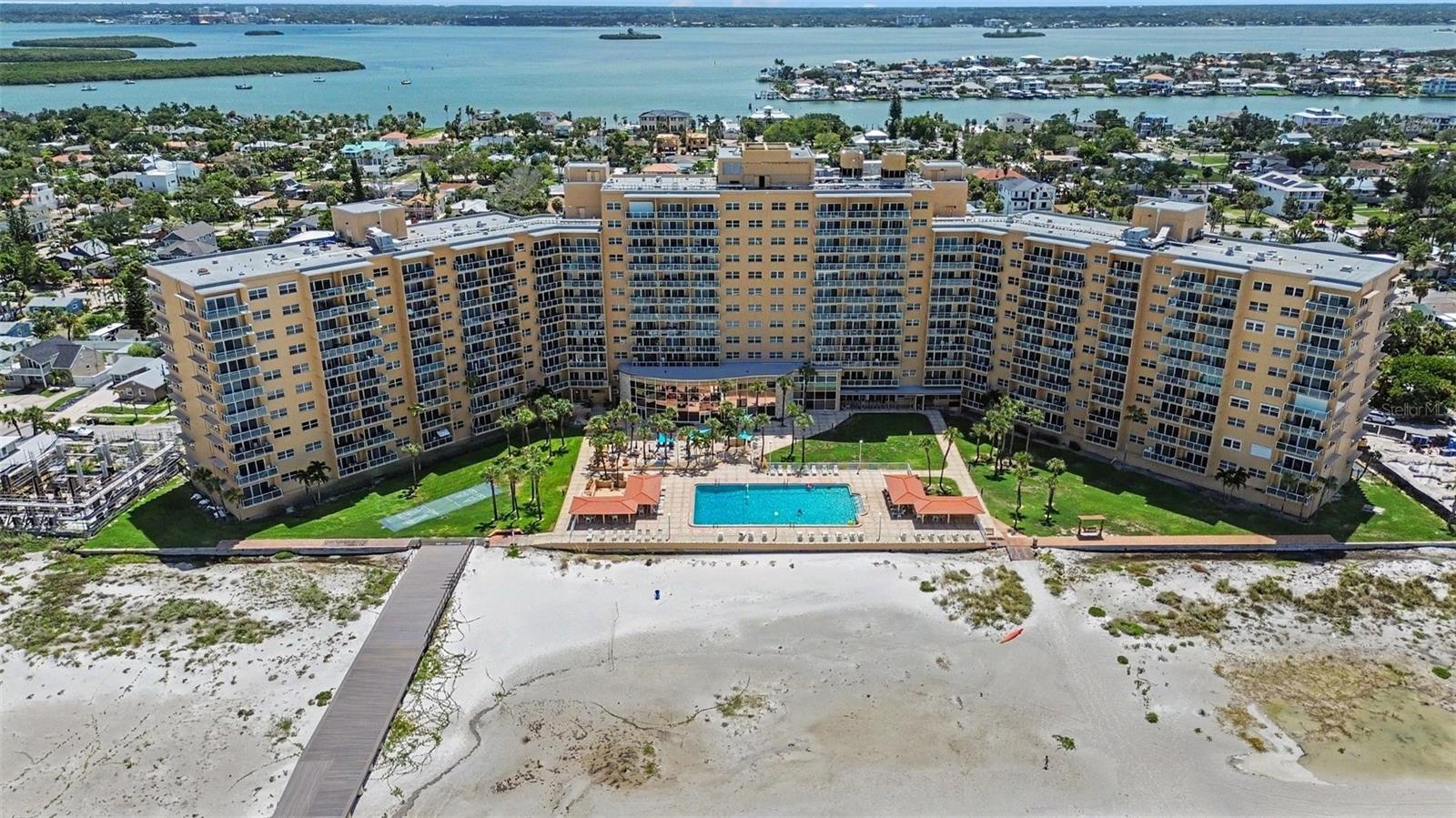 REGATTA BEACH CLUB CONDO - Residential