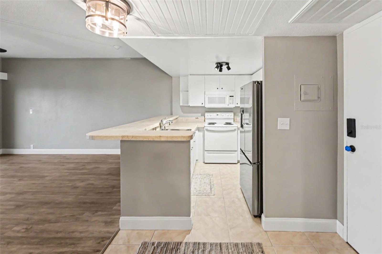 REGATTA BEACH CLUB CONDO - Residential