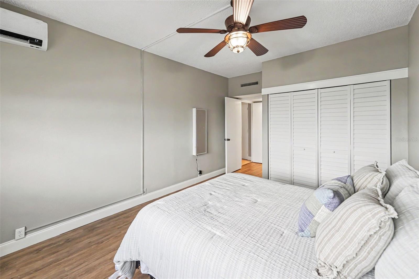 REGATTA BEACH CLUB CONDO - Residential