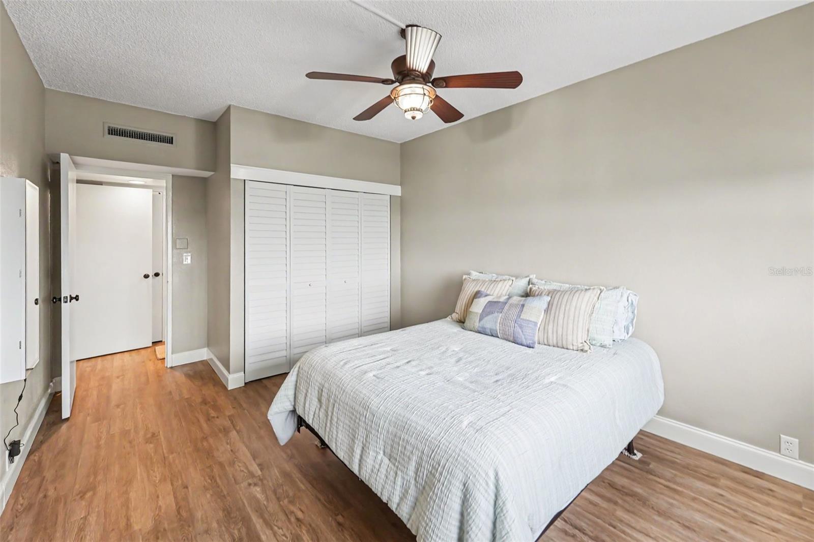 REGATTA BEACH CLUB CONDO - Residential