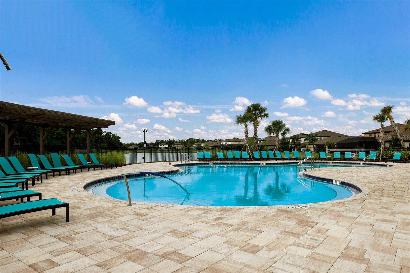 CROSSWIND POINT - Residential