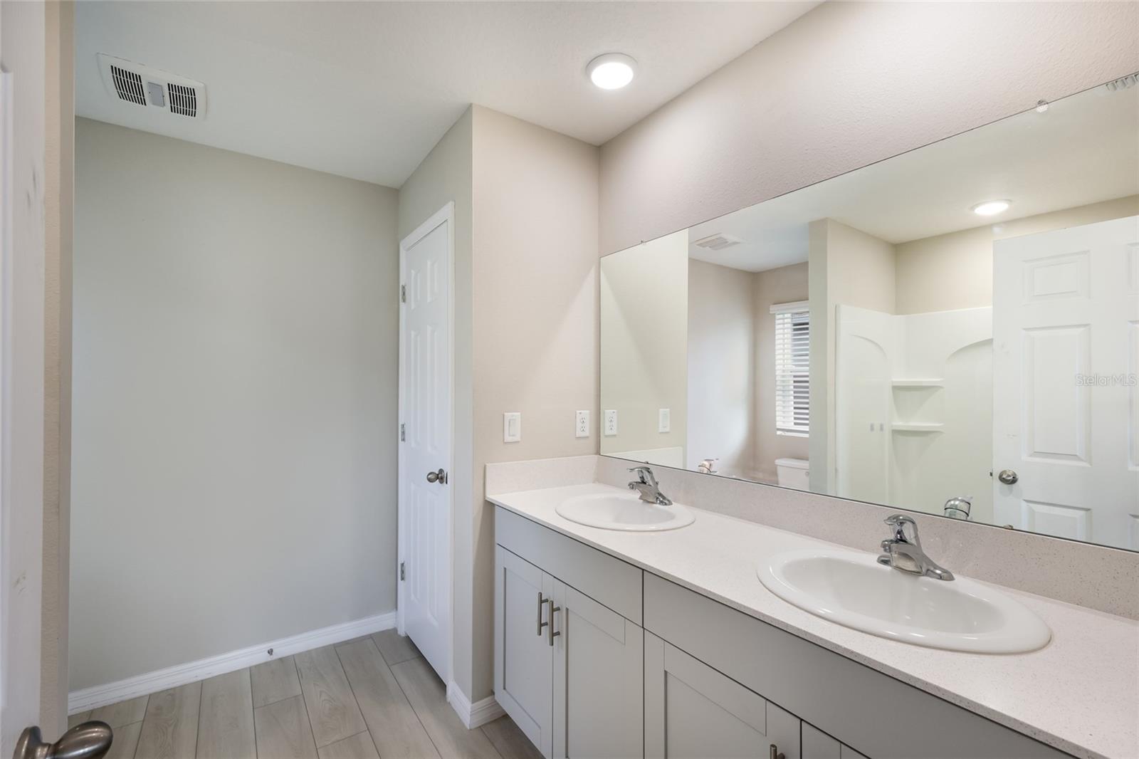 CROSSWIND POINT - Residential