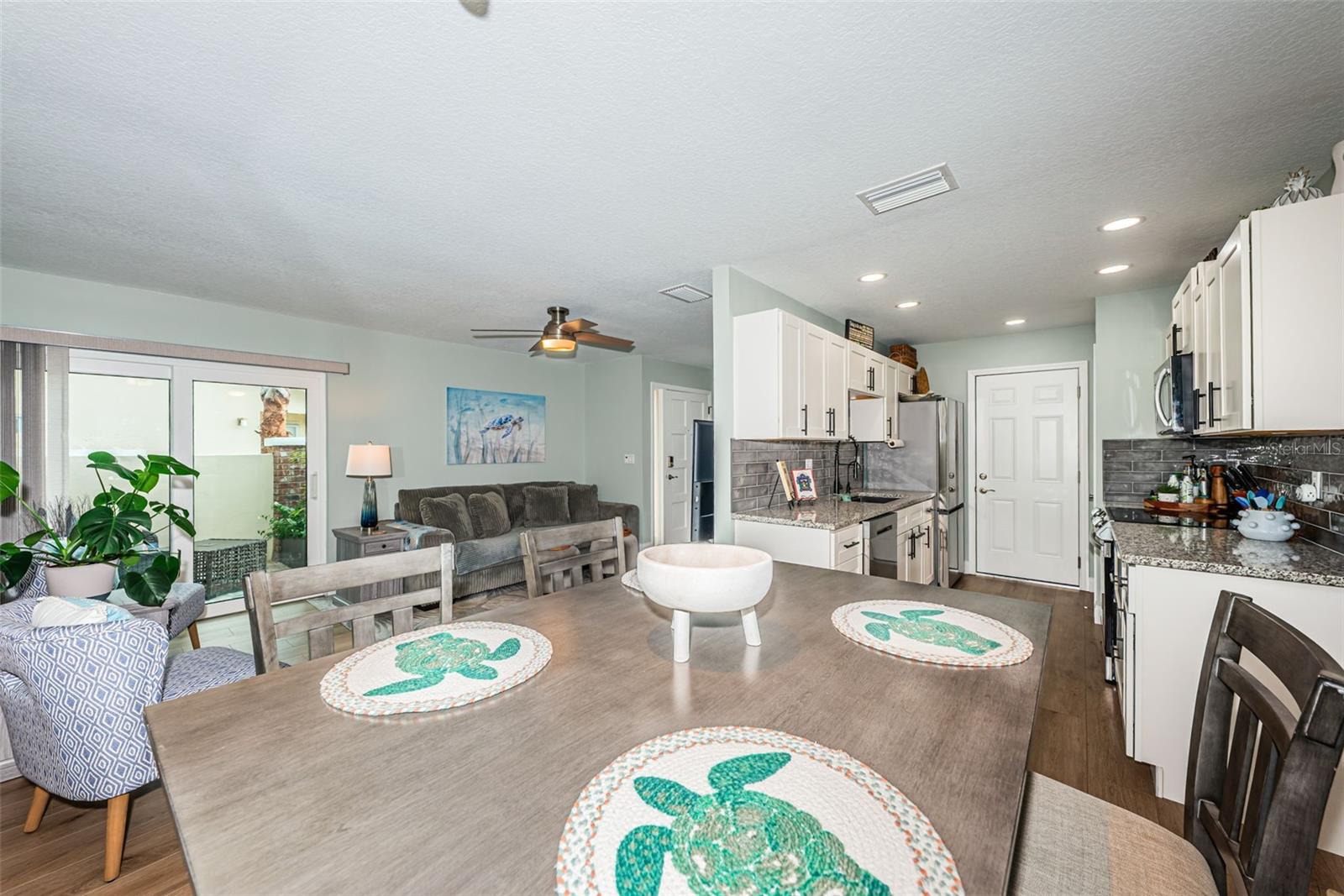 HIGHLAND LAKES CONDO - Residential