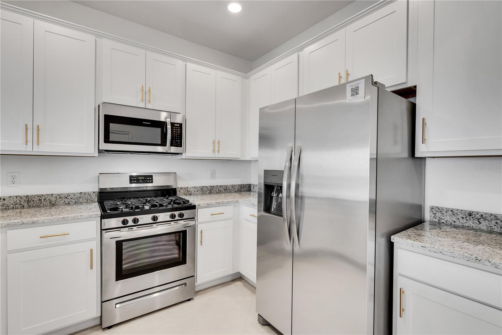 LORRAINE LAKES PH IIA - Residential Lease