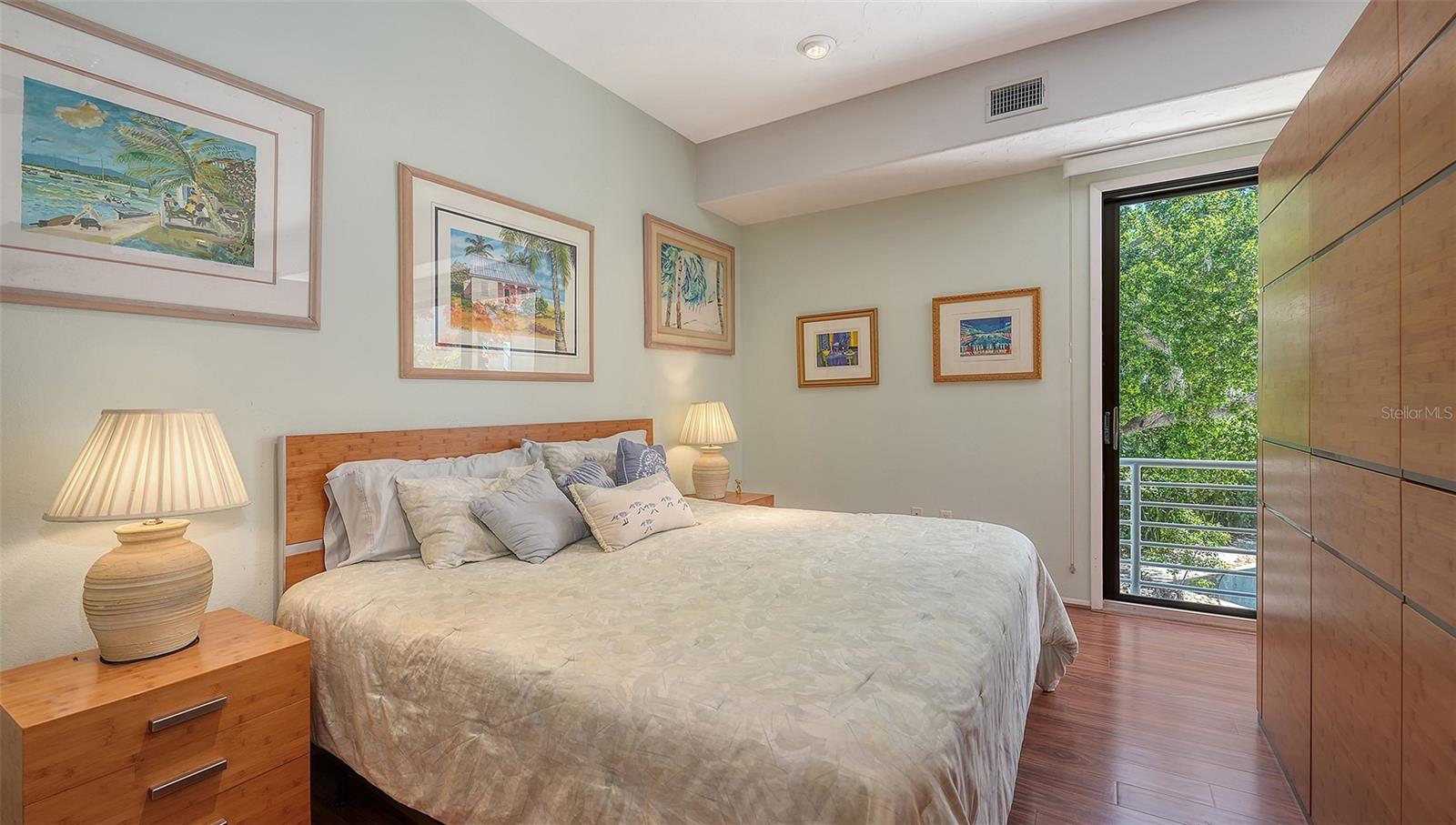 COCOANUT BAYOU - Residential