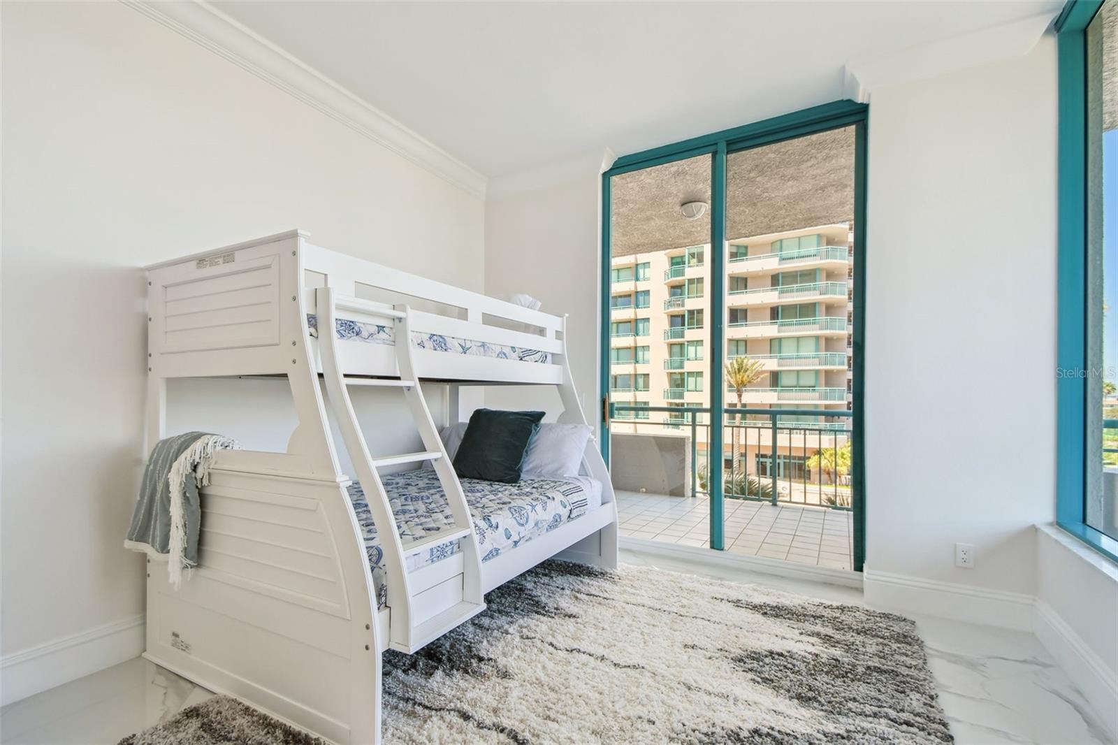 ULTIMAR THREE CONDO - Residential