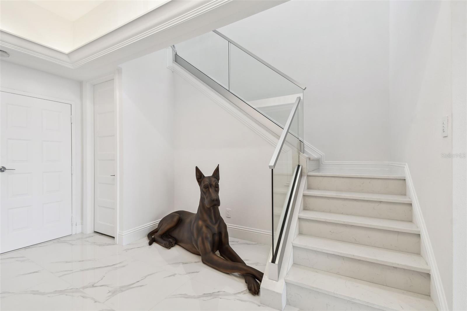 ULTIMAR THREE CONDO - Residential