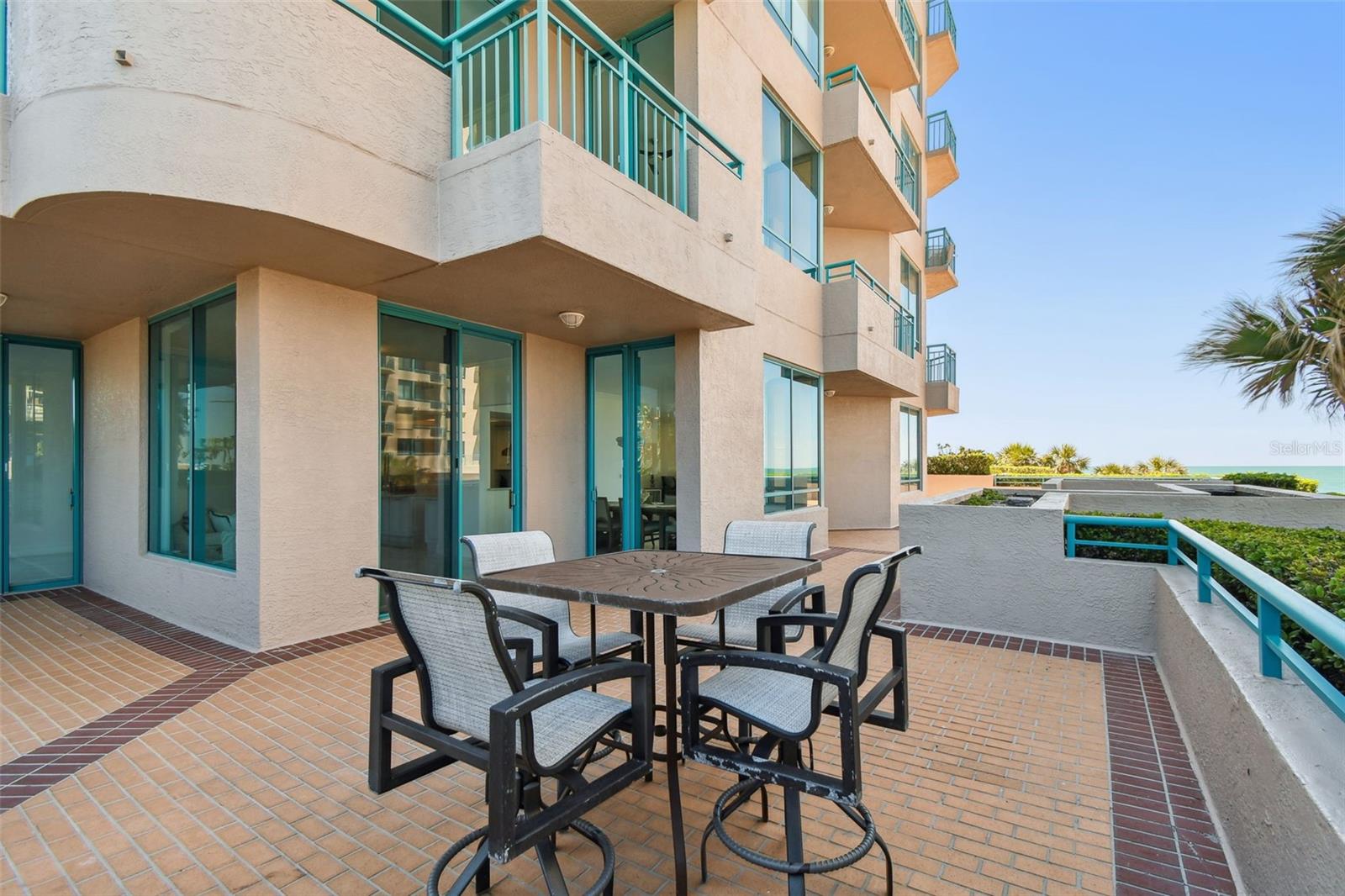 ULTIMAR THREE CONDO - Residential
