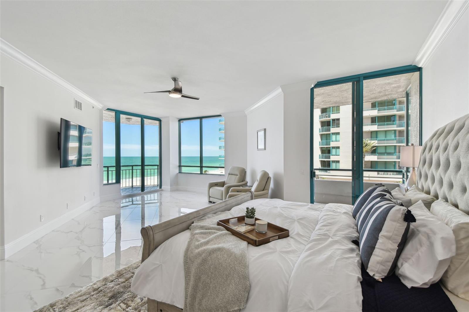 ULTIMAR THREE CONDO - Residential