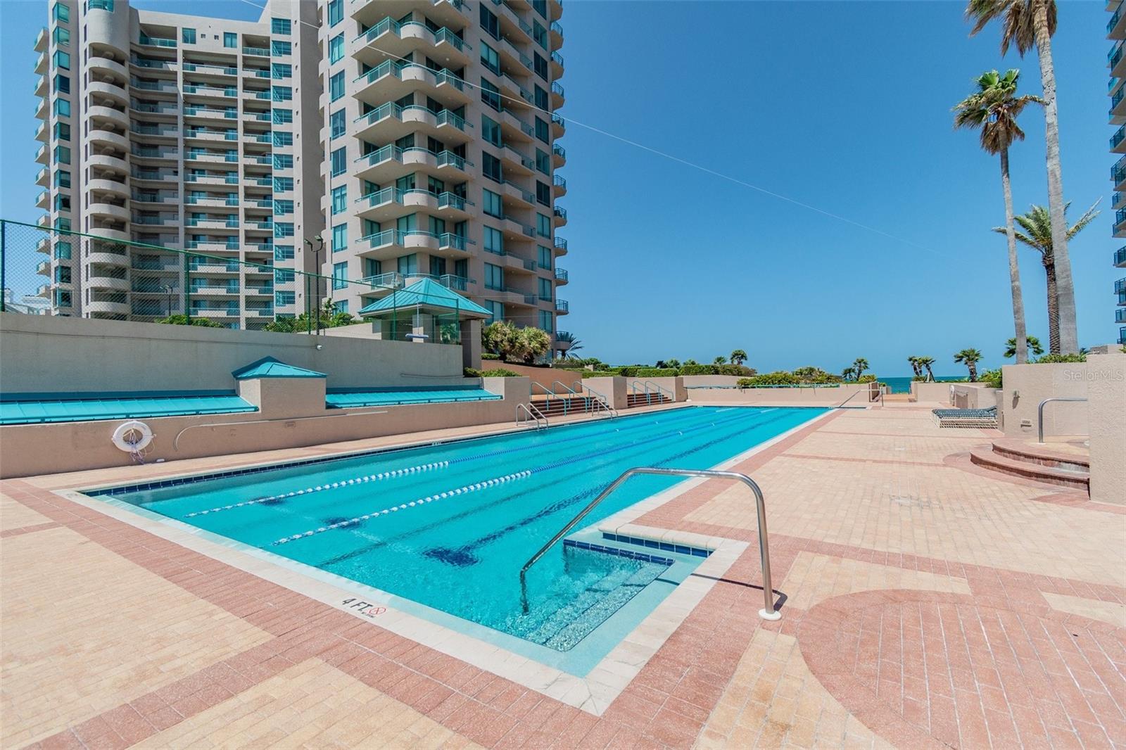 ULTIMAR THREE CONDO - Residential