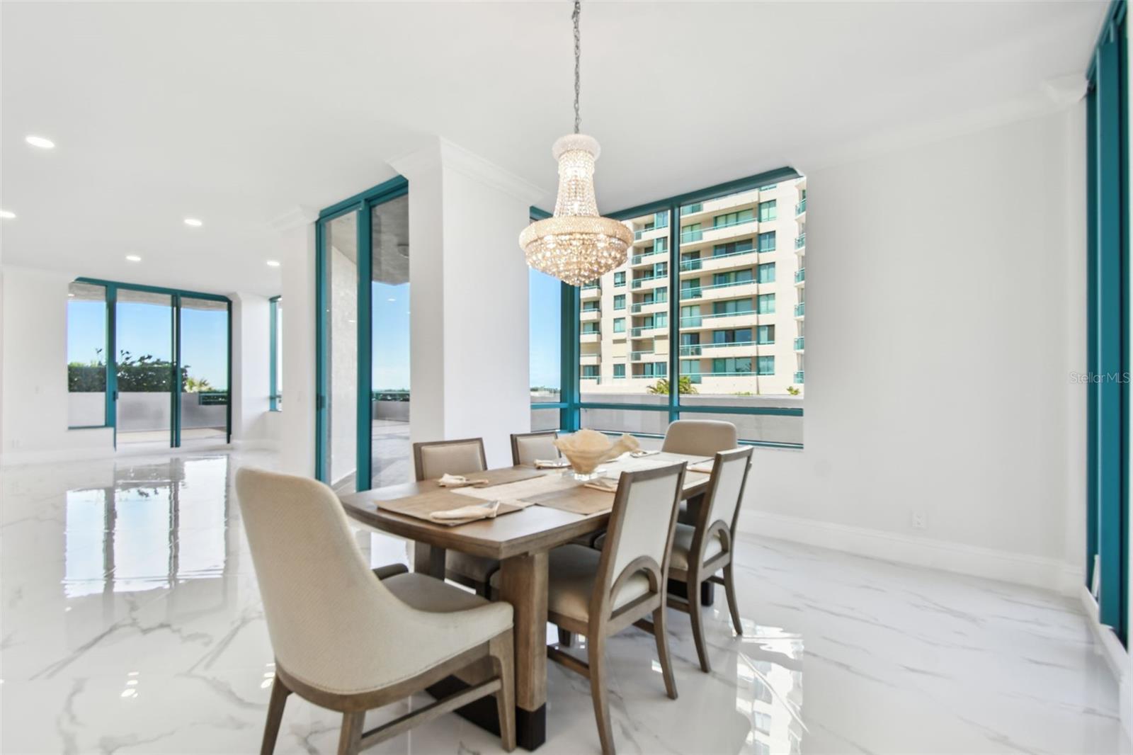 ULTIMAR THREE CONDO - Residential