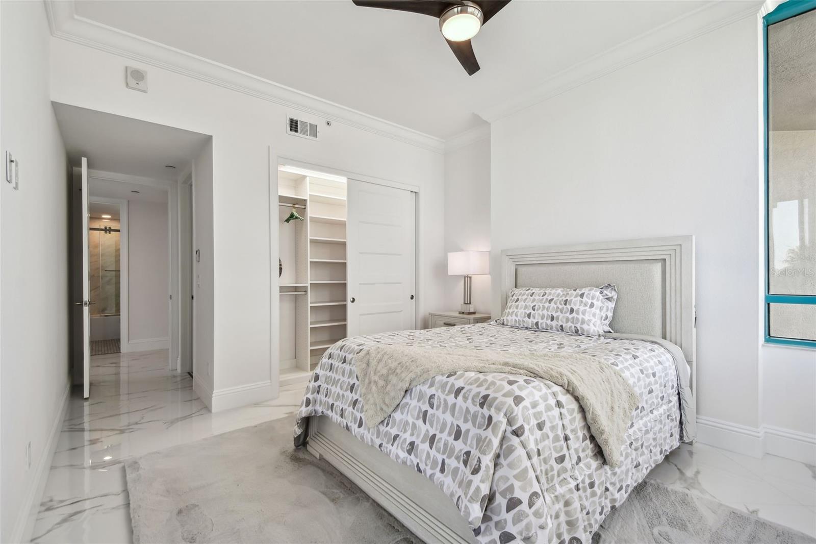 ULTIMAR THREE CONDO - Residential