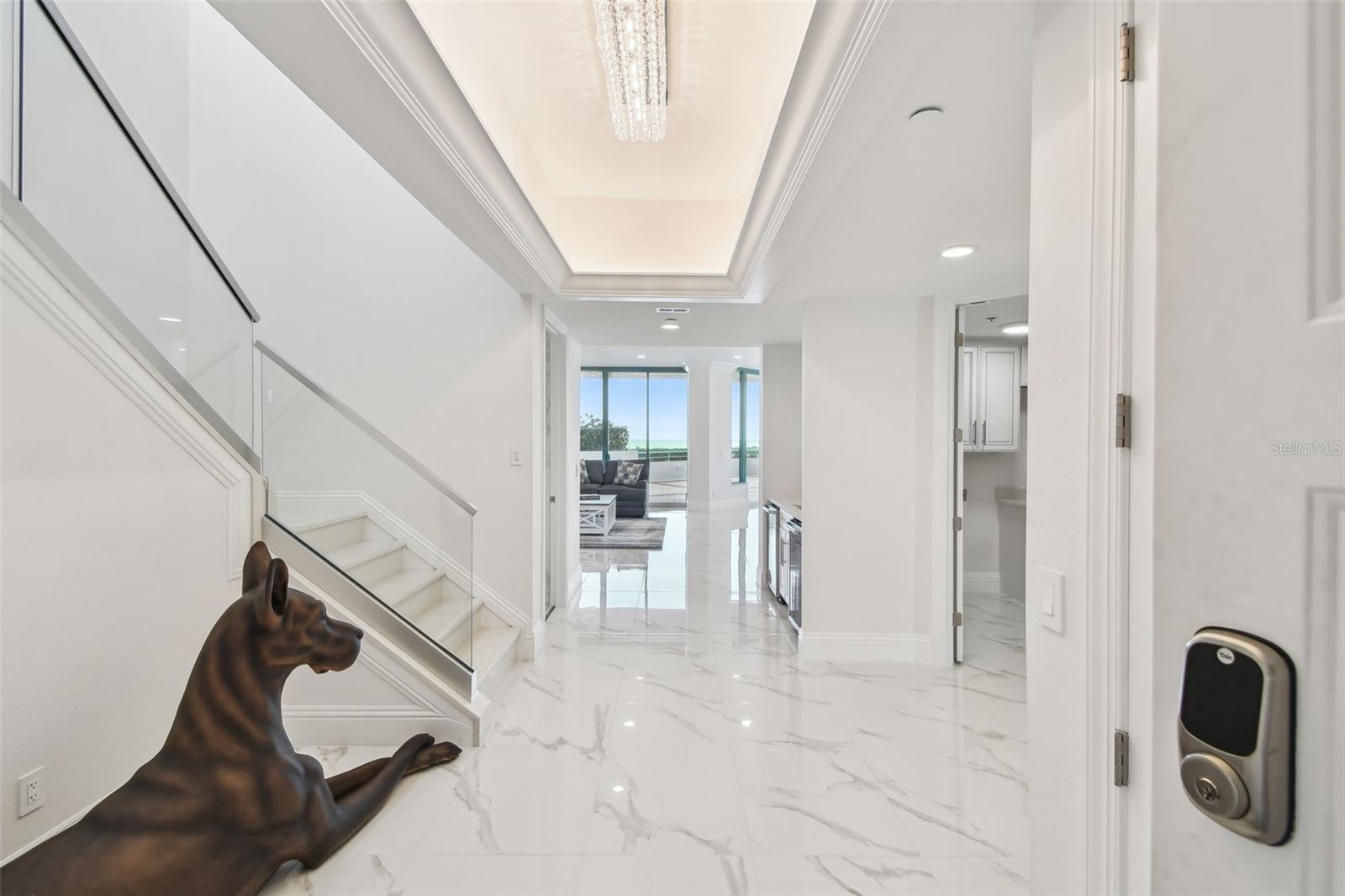 ULTIMAR THREE CONDO - Residential