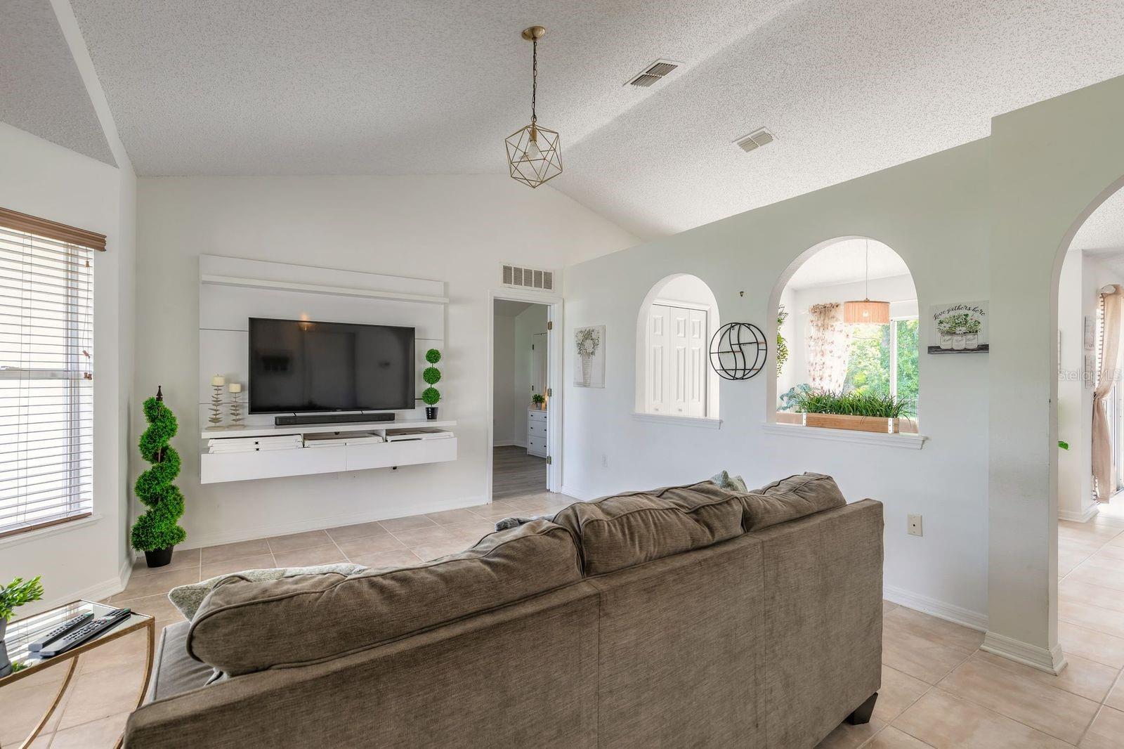 MATANZAS WOODS - Residential