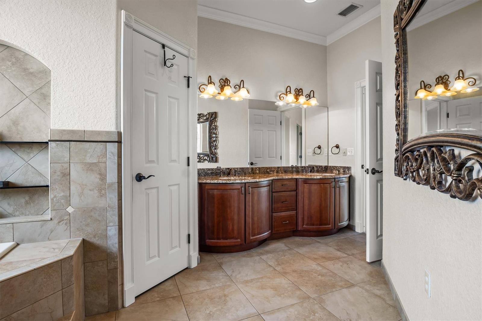 CROOKED LAKE MEADOWS - Residential