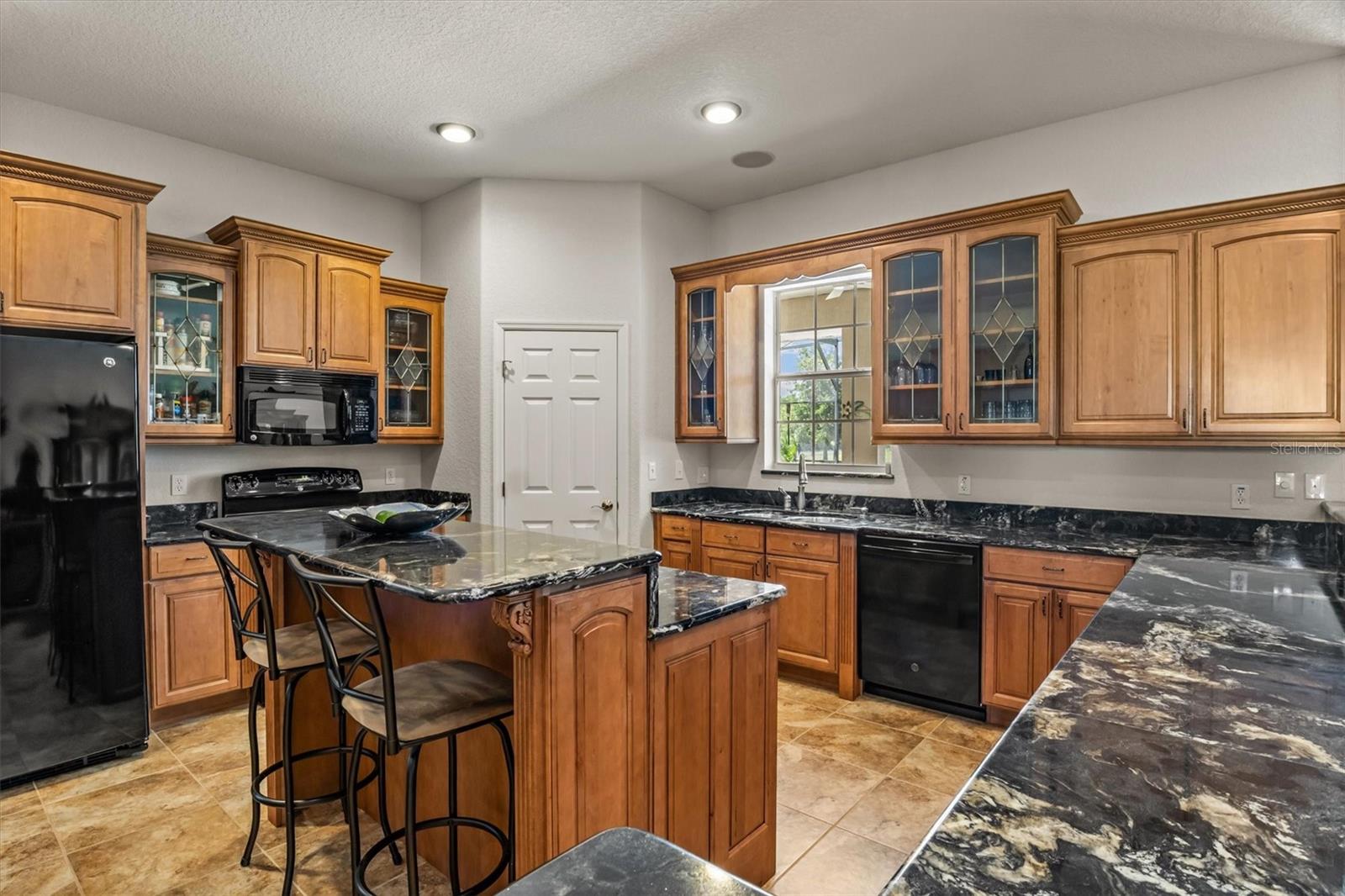 CROOKED LAKE MEADOWS - Residential