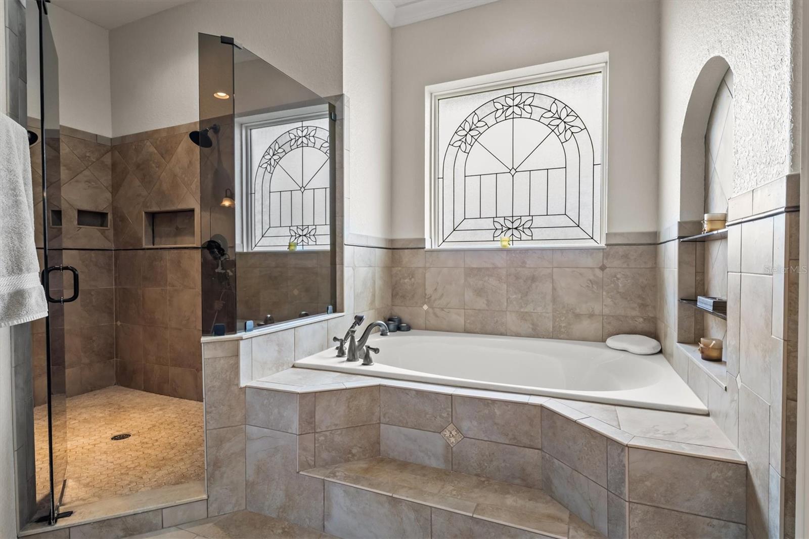 CROOKED LAKE MEADOWS - Residential