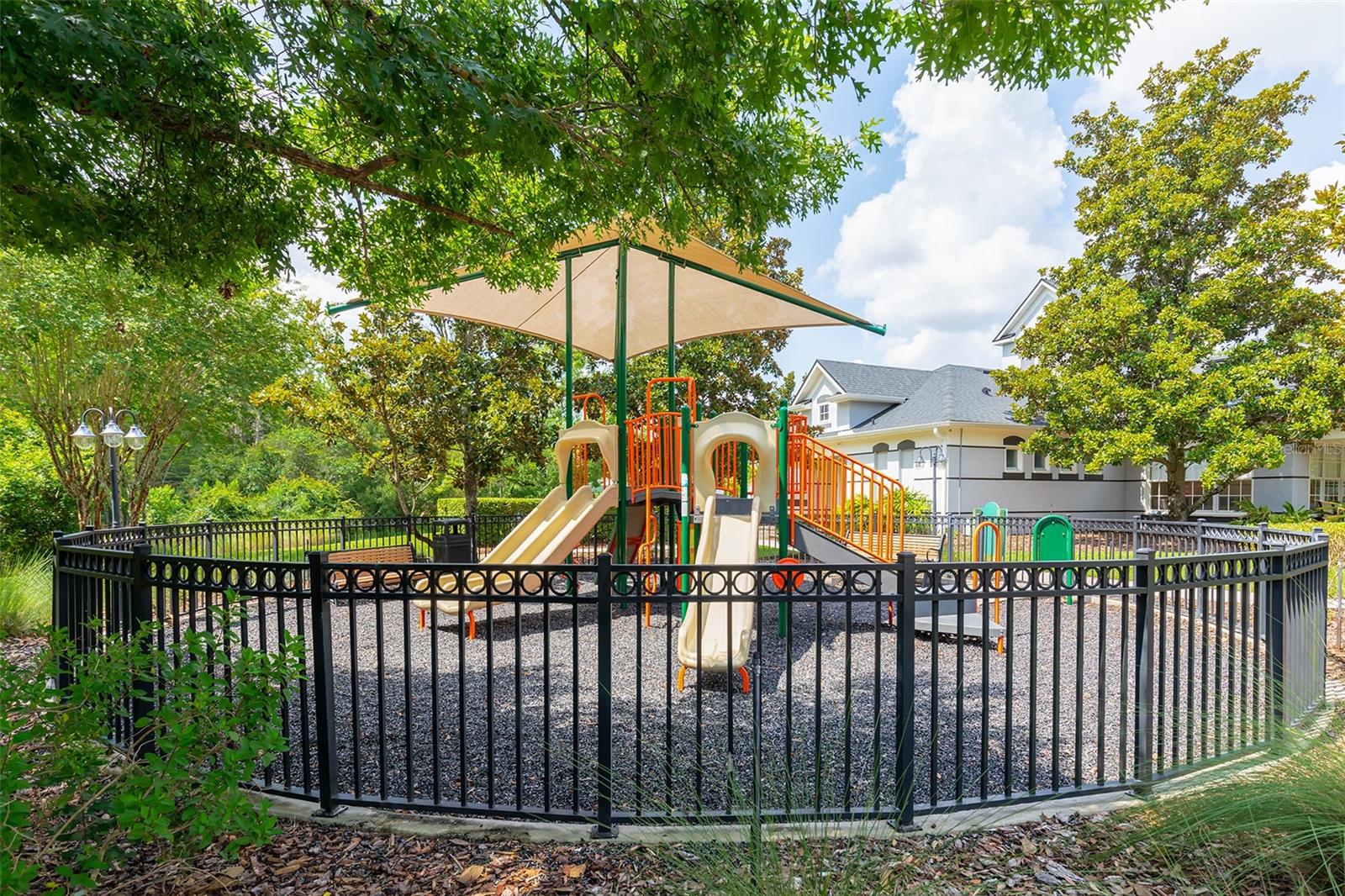 SPRING ISLE - Residential