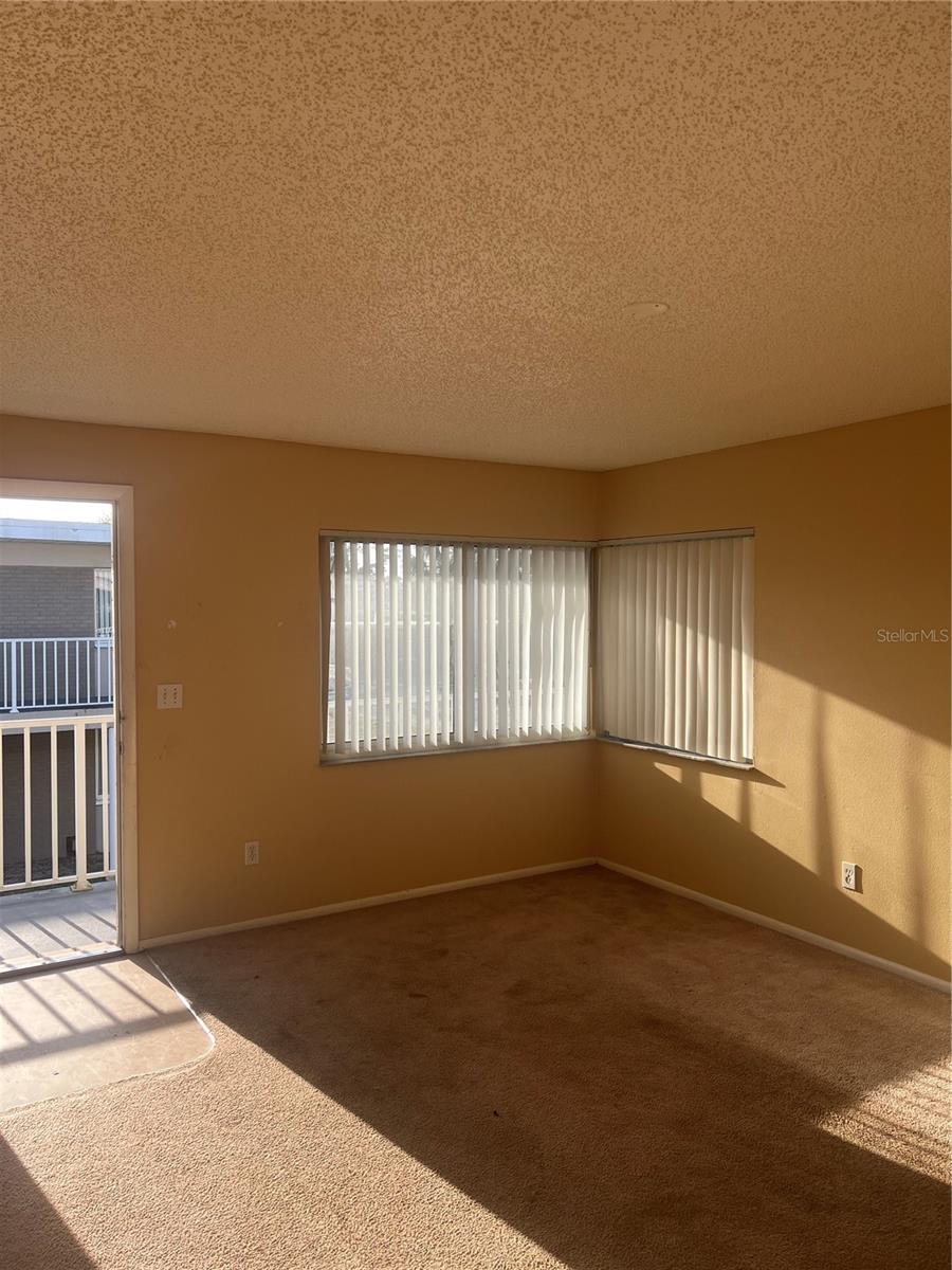 CRESTVIEW ACRES - Residential Lease