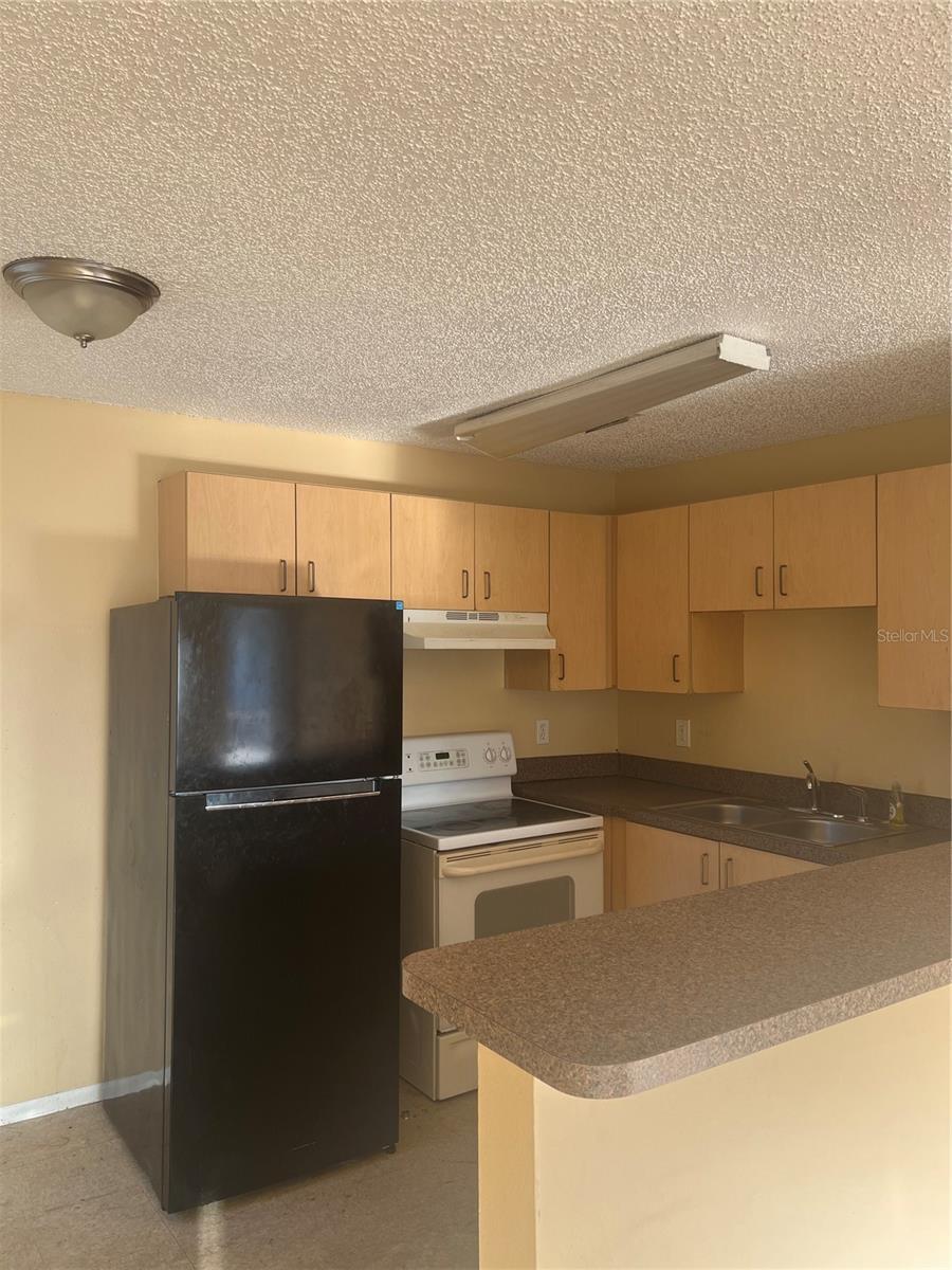 CRESTVIEW ACRES - Residential Lease