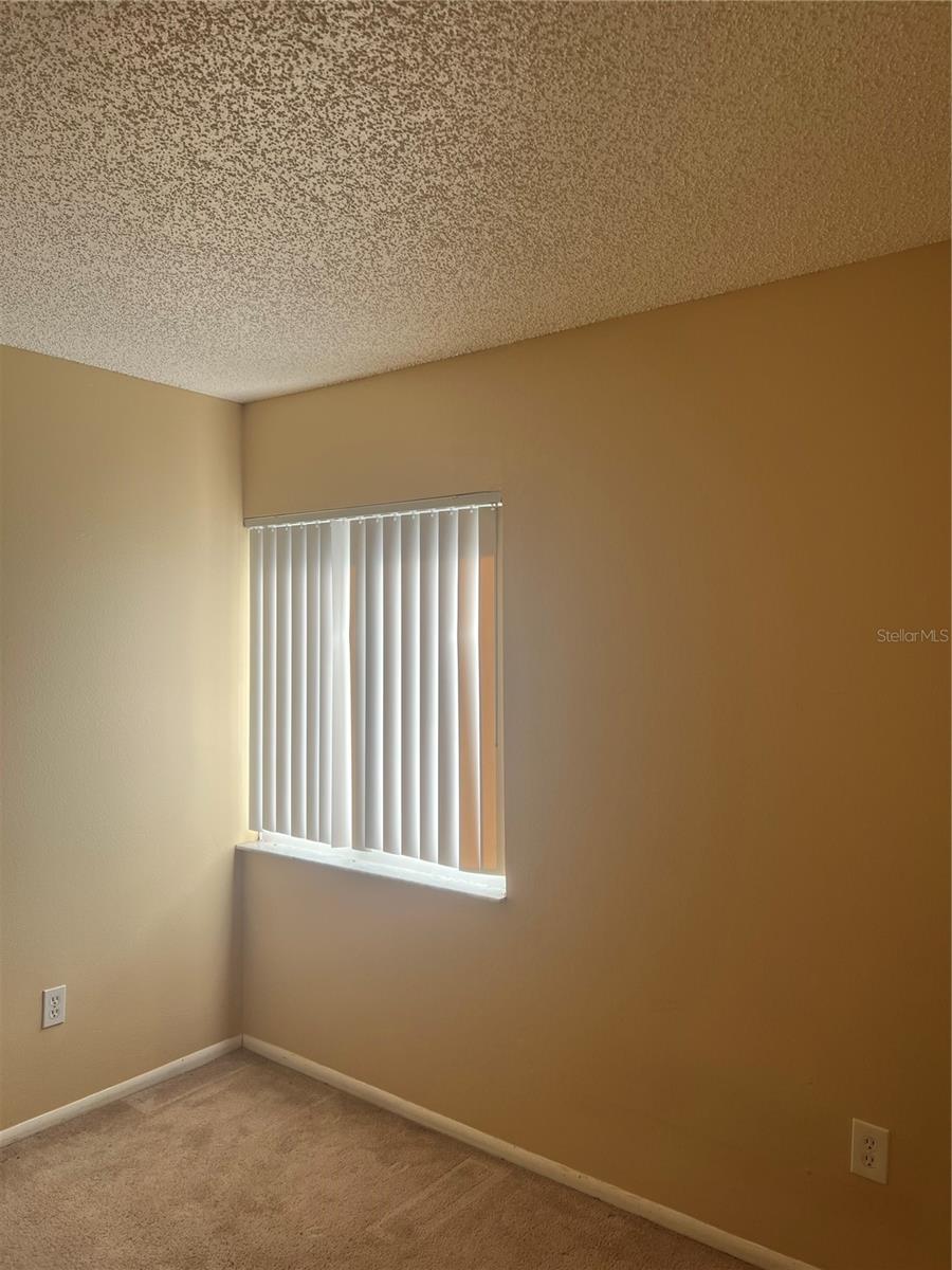 CRESTVIEW ACRES - Residential Lease