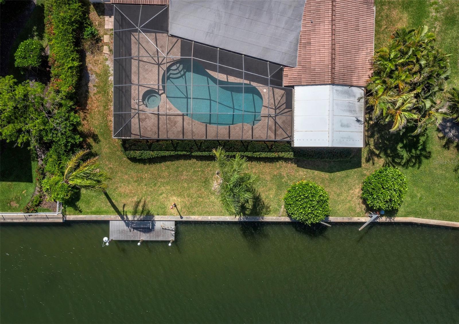 EMERALD HARBOR - Residential