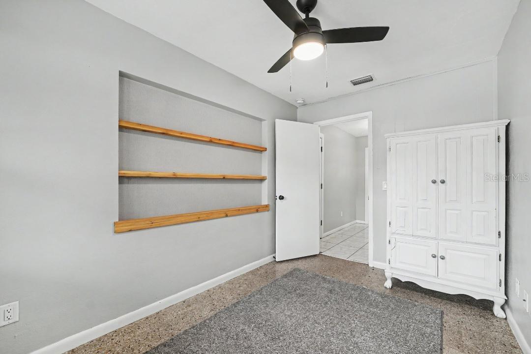 LONGWOOD - Residential