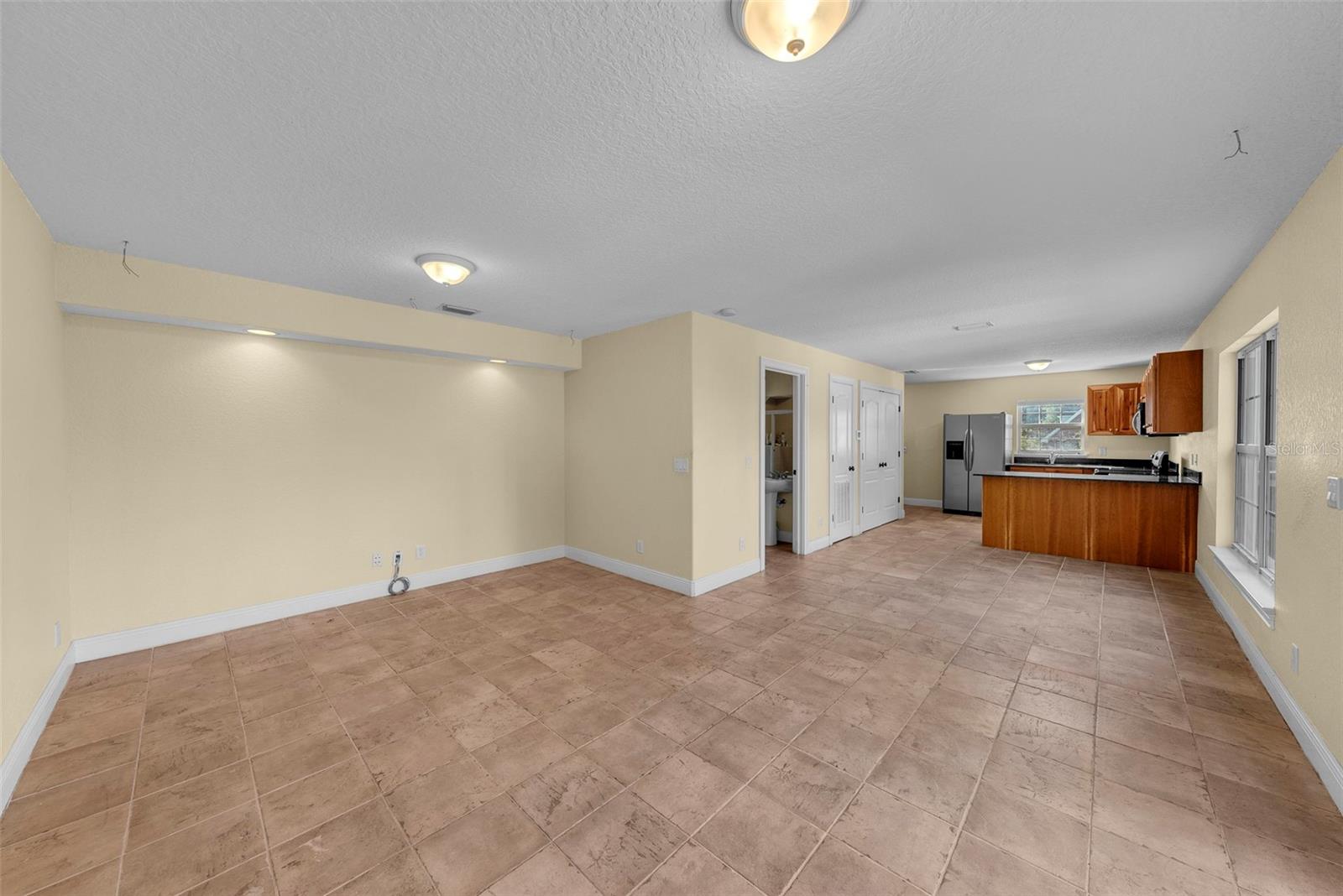SUNSET PARK - Residential