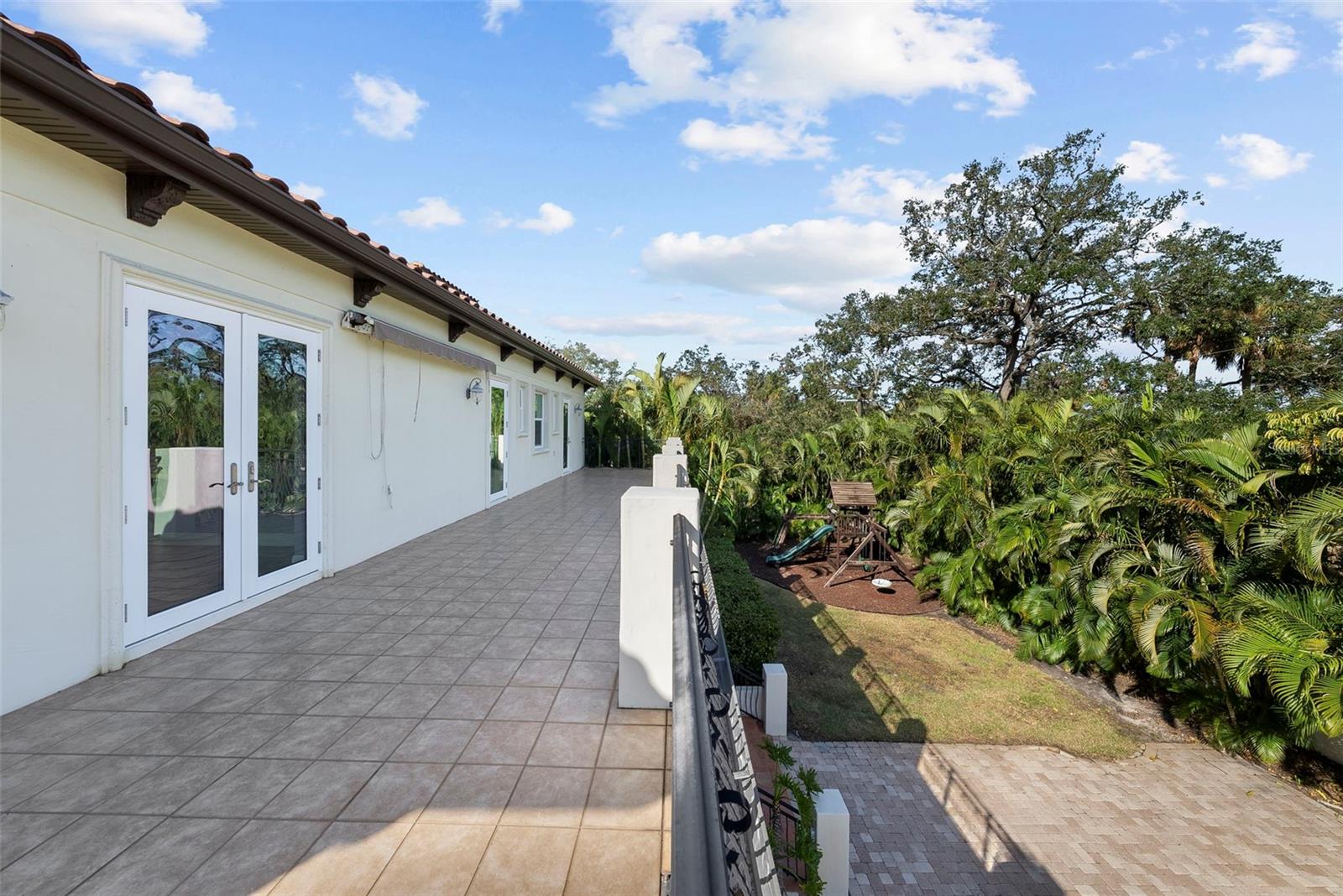 SUNSET PARK - Residential