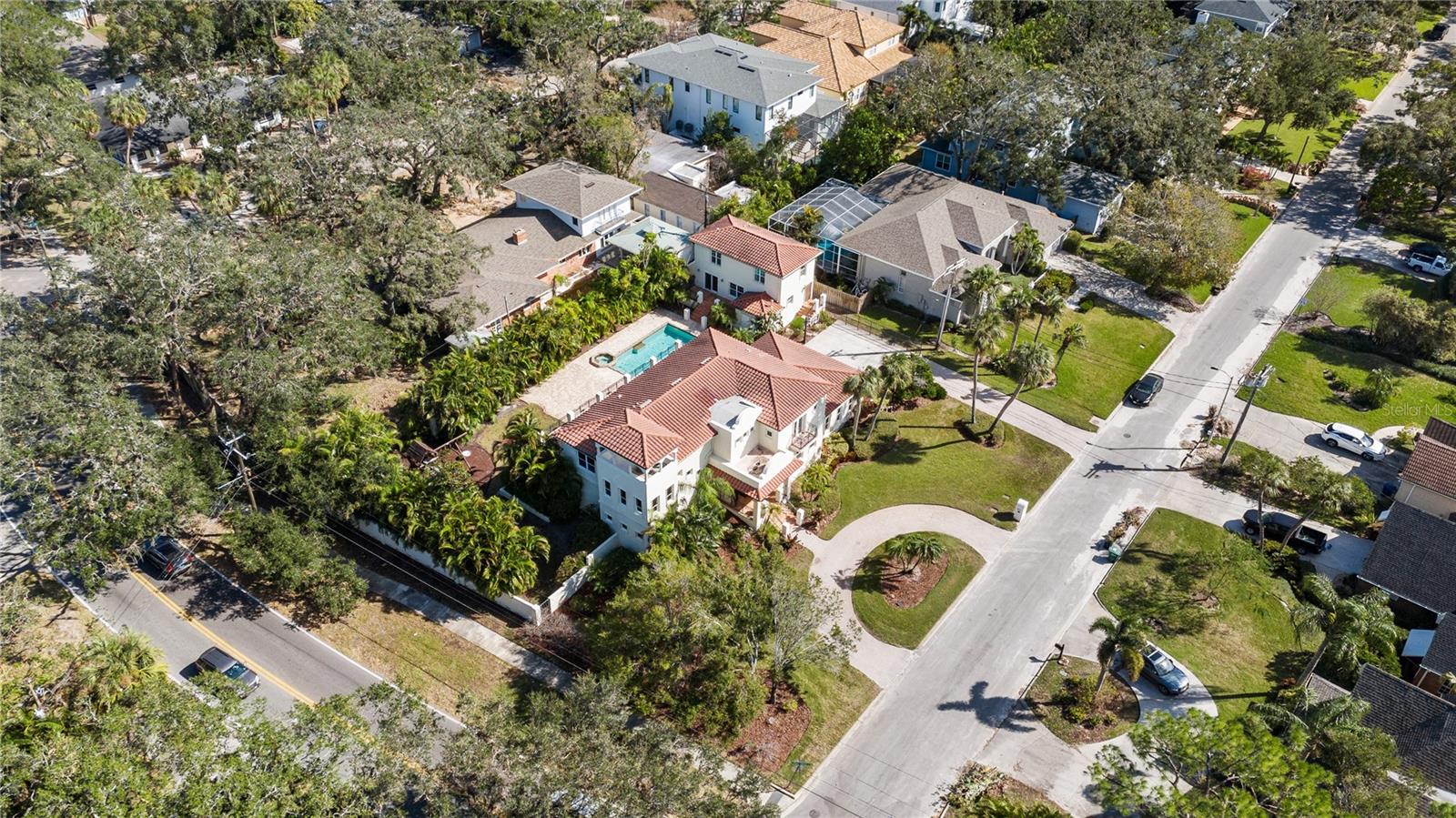 SUNSET PARK - Residential