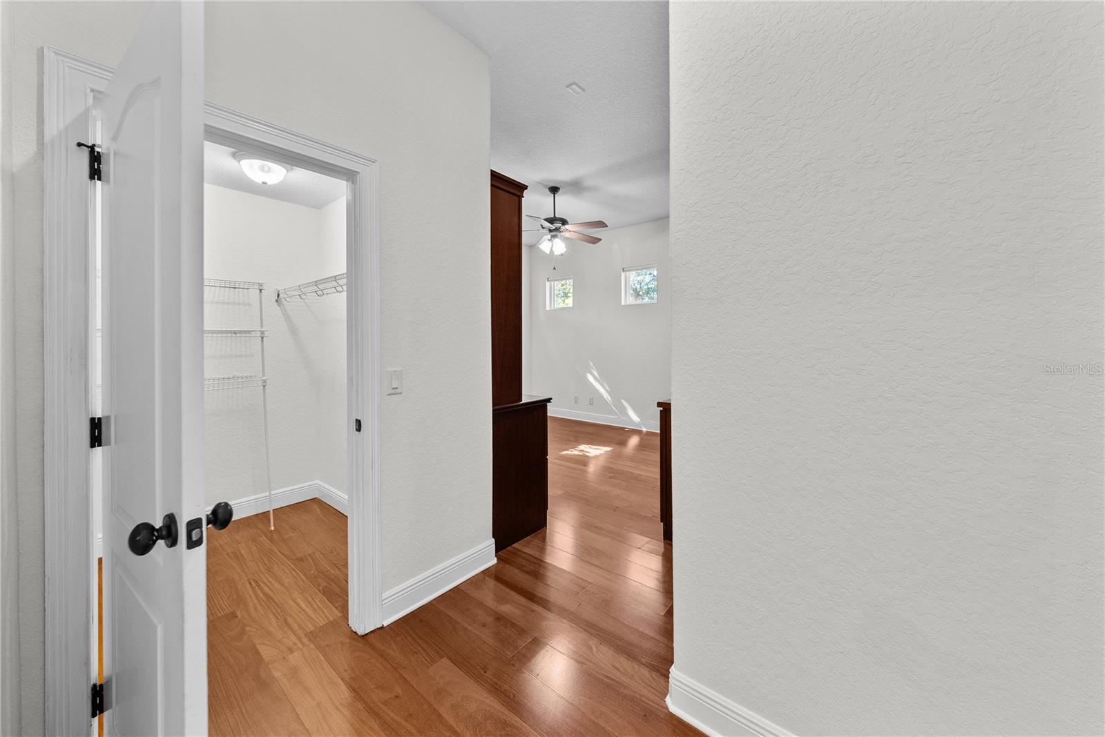 SUNSET PARK - Residential