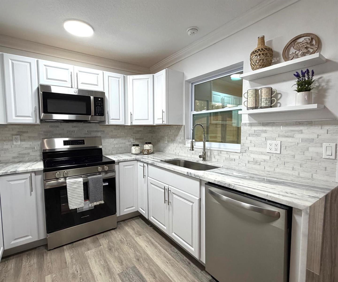 ORANGE BLOSSOM HILLS UNIT I - Residential