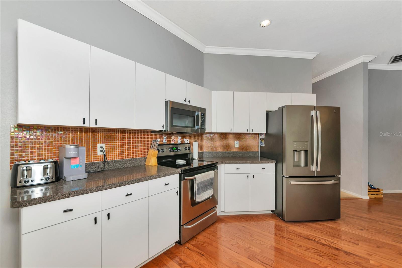 PARRISH WOODS - Residential