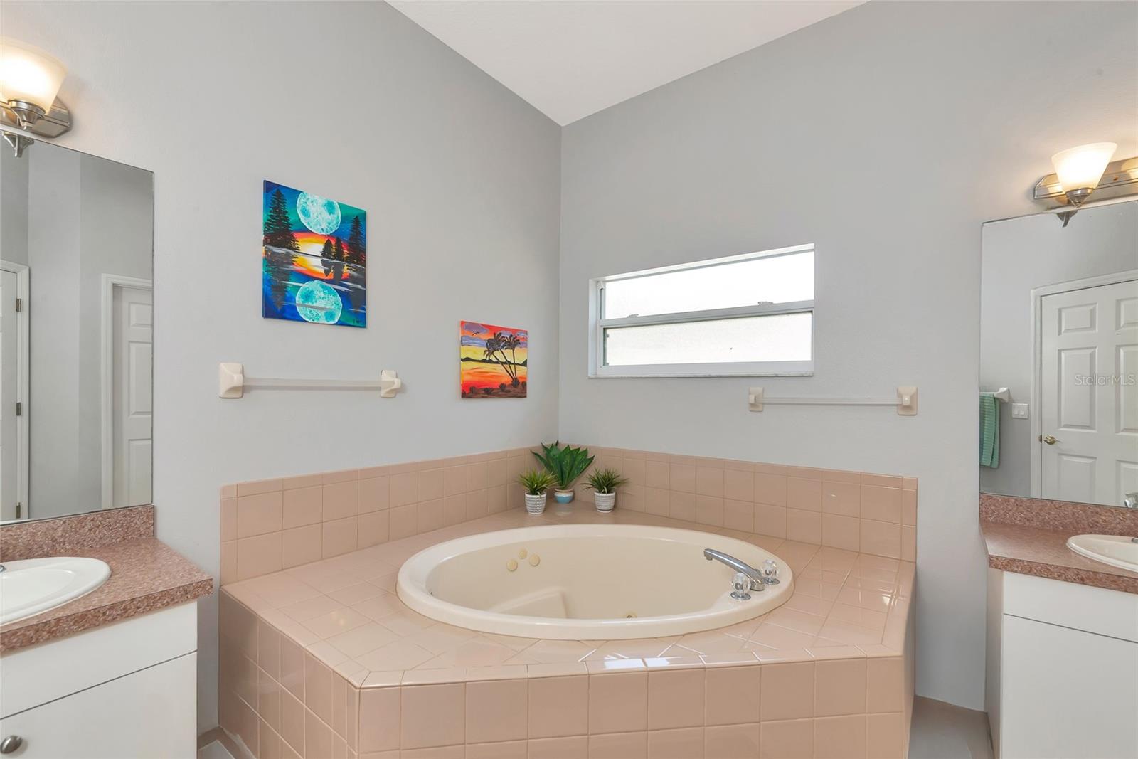 PARRISH WOODS - Residential