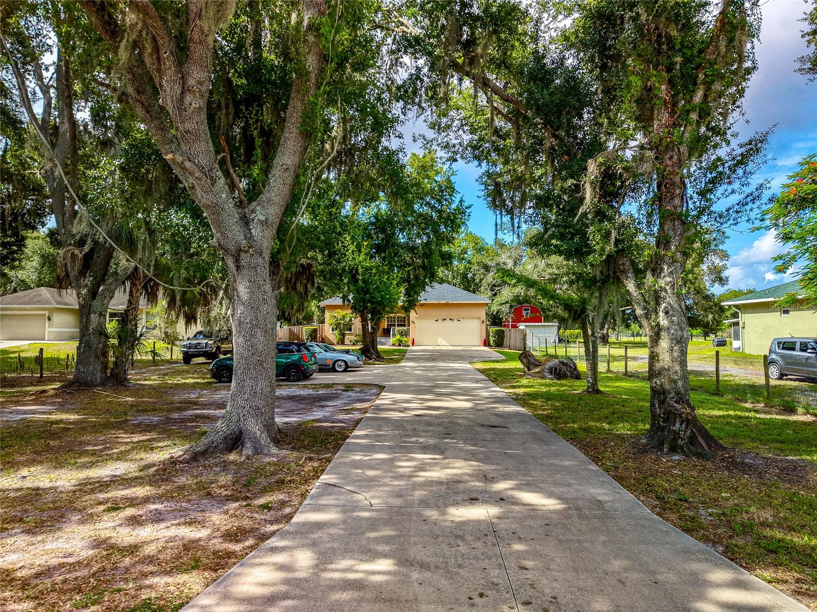 PARRISH WOODS - Residential