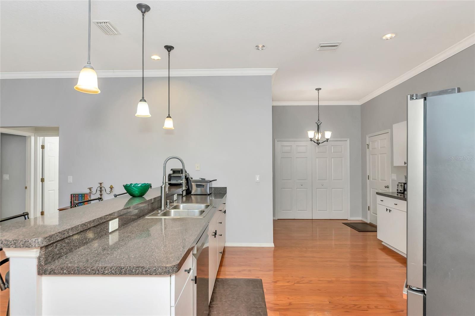PARRISH WOODS - Residential