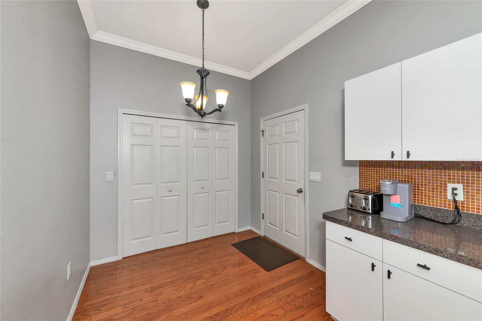 PARRISH WOODS - Residential