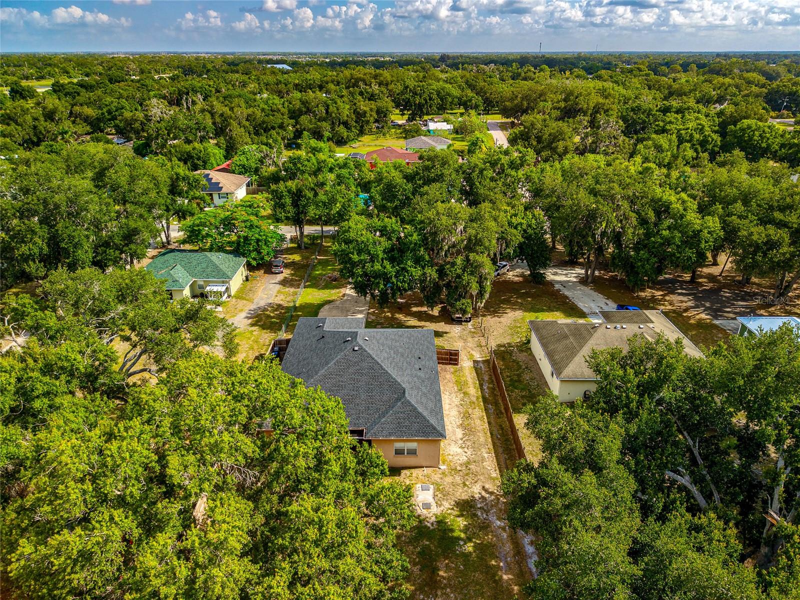 PARRISH WOODS - Residential