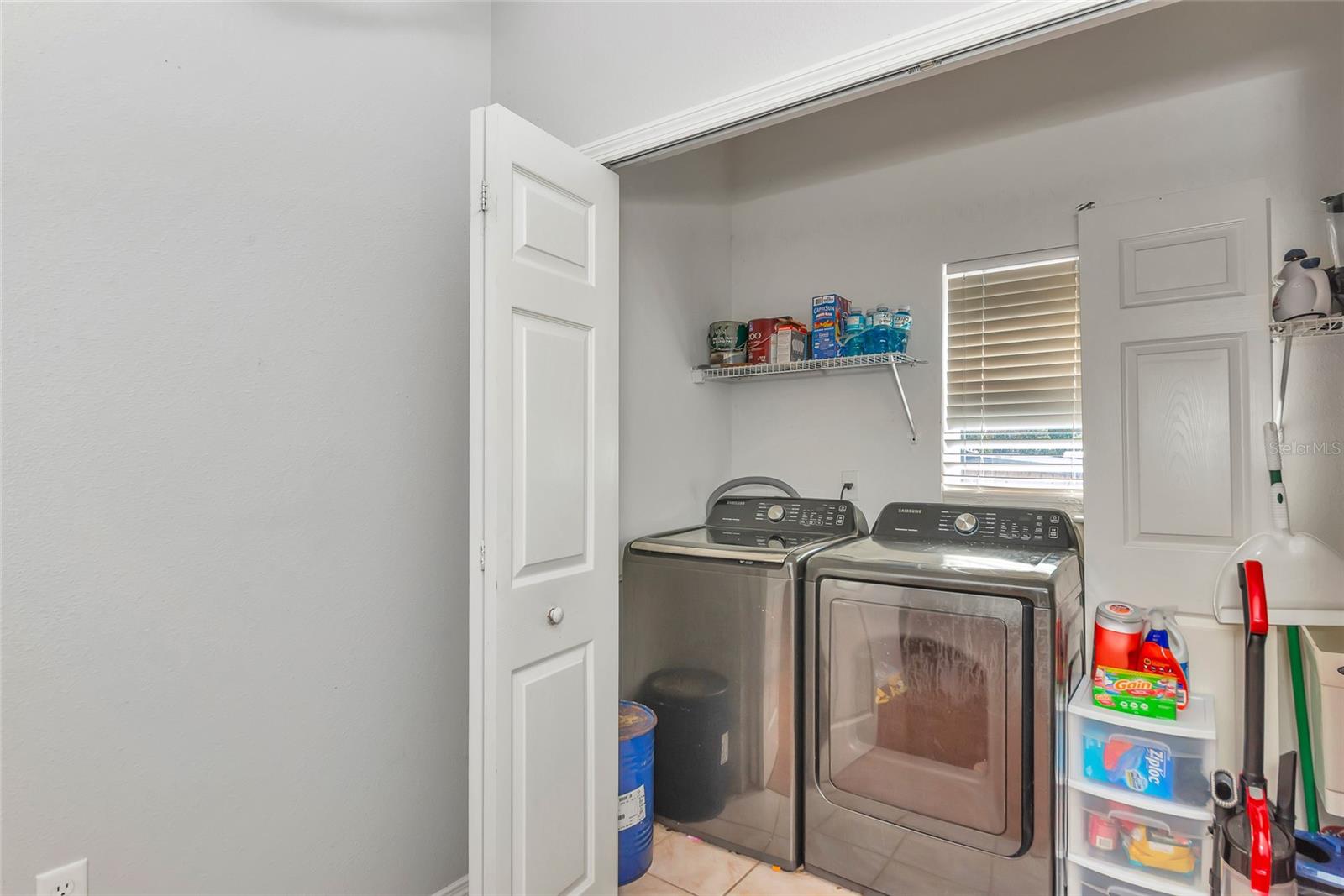 PARRISH WOODS - Residential