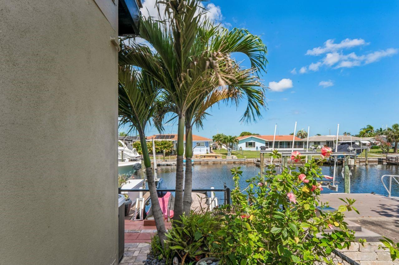 FLOR A MAR - Residential