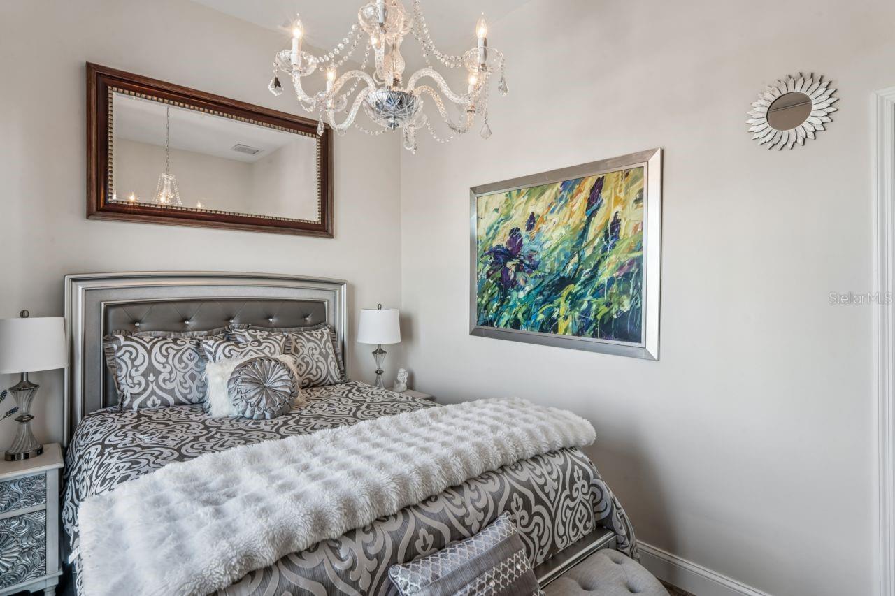 FLOR A MAR - Residential