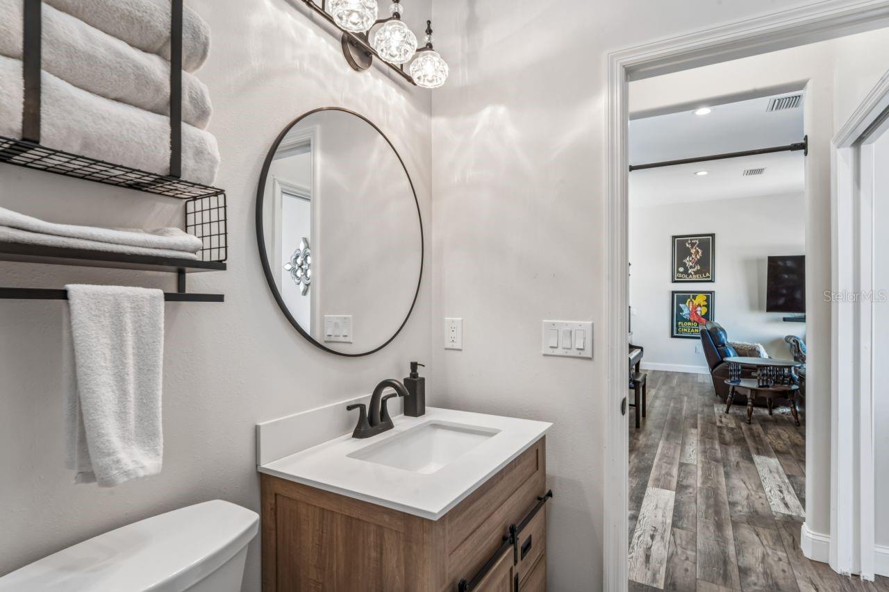 FLOR A MAR - Residential