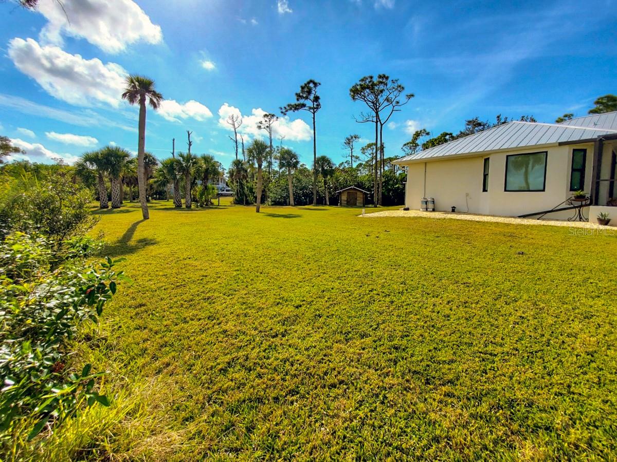 MYAKKA COUNTRY - Residential