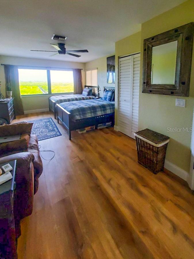 MYAKKA COUNTRY - Residential