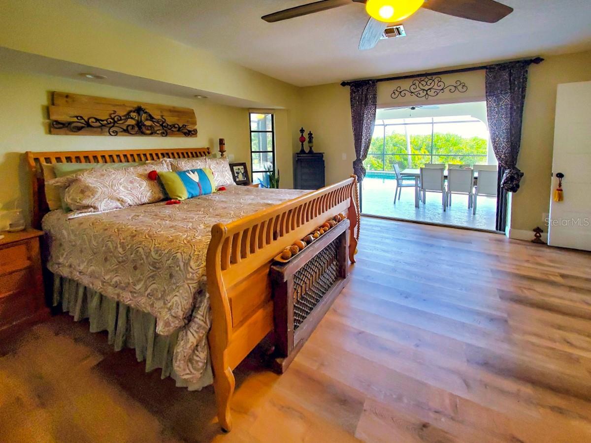 MYAKKA COUNTRY - Residential